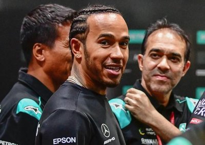 Hamilton busca acercarse a Schumacher