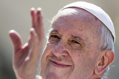 Papa inicia séptimo año de pontificado marcado por crisis de abusos