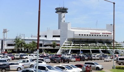 Piratas usan ahora el aeropuerto Silvio Pettirossi para traer sus cargas al Este