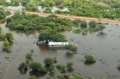 Emergencia Nacional asistirá a más de 3000 familias por las inundaciones
