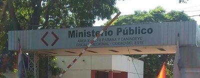Procesan a policía, abogada y un falso militar