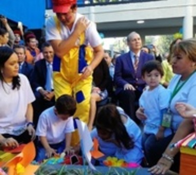 Trabajadores del Abasto podrán dejar a sus hijos en centro de atención