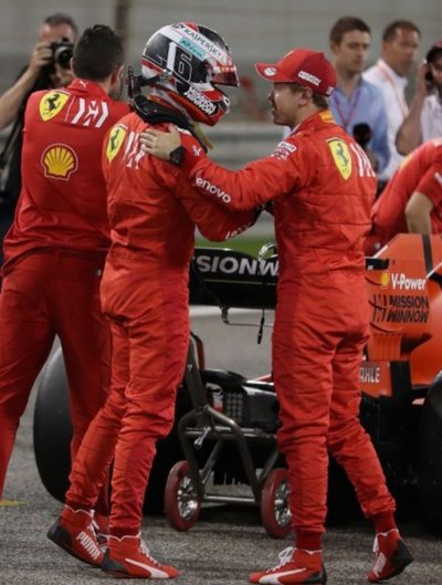 Leclerc logra su primera “pole”