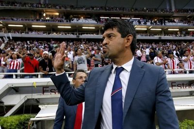 Guadalajara despide al Pepe
