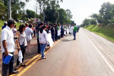 Habrá cierre de rutas y paros hasta que se reanuden clases