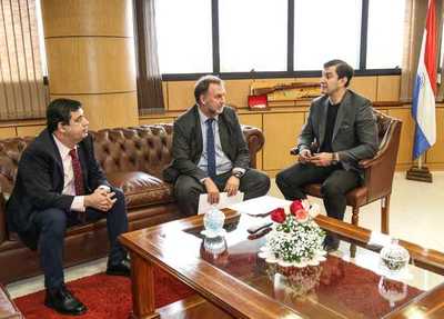 Buscan un consenso más ambicioso con empresarios