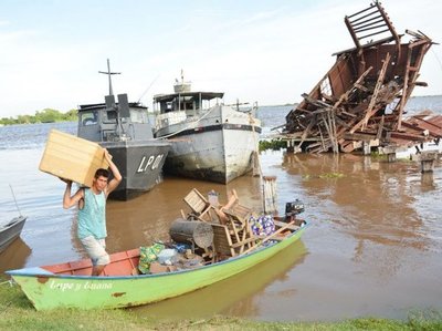 Asistencia psicológica para damnificados