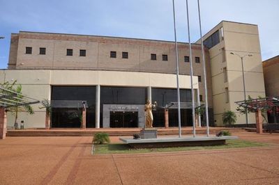 Palacio de Justicia de San Pedro quedaría sin luz por falta de pago