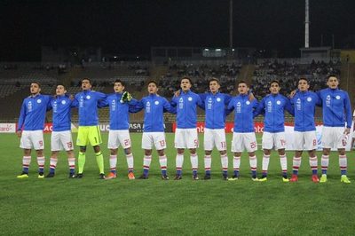 Paraguay mide hoy a Argentina por la clasificación al Mundial