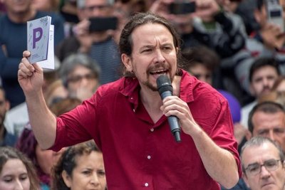 La campaña electoral en España choca con la Semana Santa