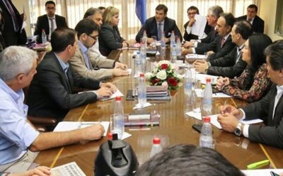 Llamativa movilización de partidos para terminar con las listas sábana