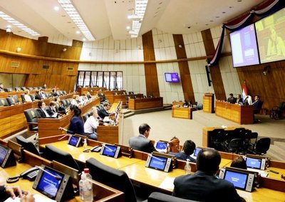 Diputados rabonean en sesión ordinaria