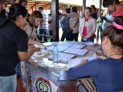 Obispos piden debatir desbloqueo de listas antes de votar