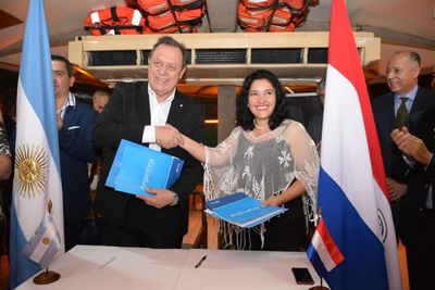 Turismo gastronómico y fluvial, en la agenda de la Senatur