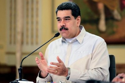Maduro estaba por irse y los rusos lo atajaron, afirma Pompeo