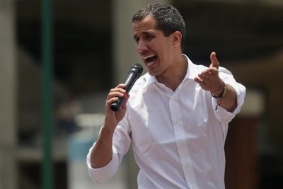Guaidó dice que continuará “liberando a los presos políticos”