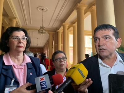 Piden que Mario Abdo decrete la Ley del Cáncer
