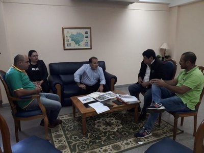 Acceden a incluir bananas en merienda escolar de Cordillera