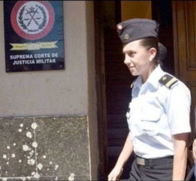 Teniente ya no quiere que se intente frenar su arresto