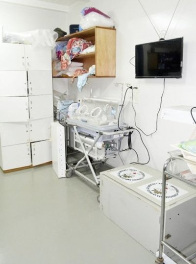 Hurtan equipos de terapia del hospital de Encarnación