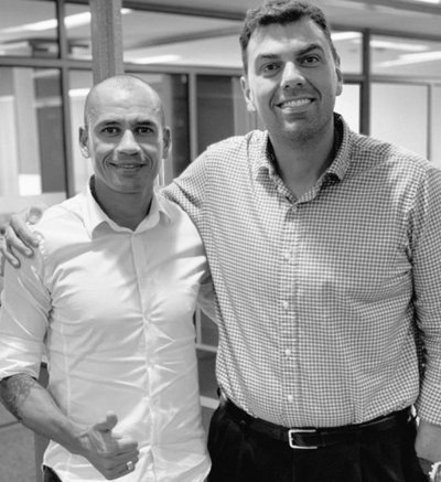 Otálvaro renovó hasta 2021