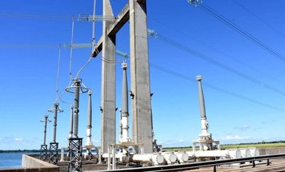 Yacyretá retira equipo de 220 kV