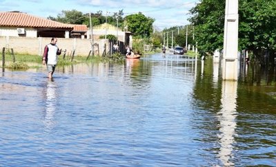 Stete: muro será el único “salvavidas” de Pilar