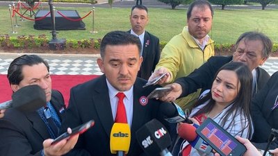 Inundaciones: 28.000 alumnos afectados, señala Petta