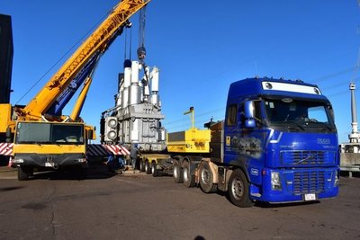 Trasladan autotransformador de 220 kV