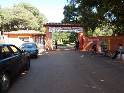 CRESR: Comunidad educativa inquieta por poca seriedad del MEC
