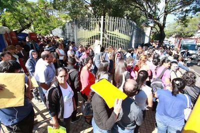 En concurso del Ministerio de Salud “se juega con la ilusión”