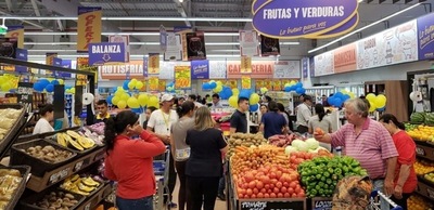 Centros comerciales en lo suyo; remarcan sus precios