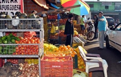 Aguardan orden en el mercado de CDE, ante caos reinante