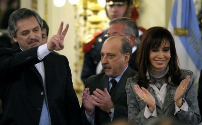 Argentina: Candidato de CFK niega ser un “títere”