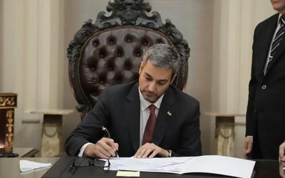 Ejecutivo da veto parcial a jubilación médica