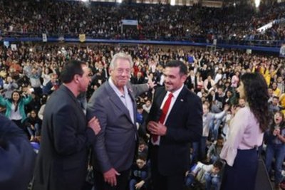Cuestionan capacitación de pastor evangélico a docentes con dinero público
