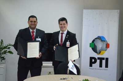 PTI cooperará con compañía estadounidense para fabricación de aviones en Paraguay