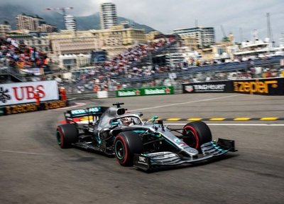 Sigue el dominio de Mercedes