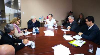 Presentarán proyecto de ley para el reciclaje de electrónicos y plásticos