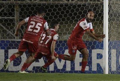 Con un gol en la última jugada