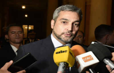 Abdo considera inconstitucional Ley de jubilación de médicos