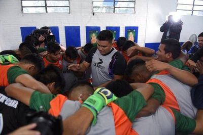 Equipo chaqueño de fútbol cayó derrotado, ¡pero se ganó la admiración del país!