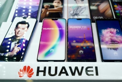 Huawei reducirá producción de smartphones