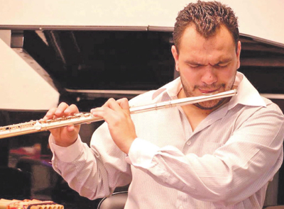 Concierto de guitarra y flauta, en Estación