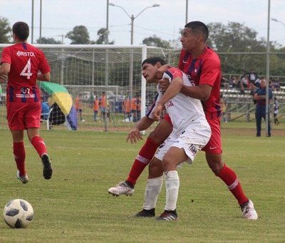 Sub 17: empate del líder, terminó en riña
