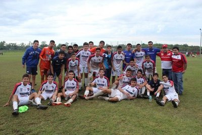 Sub 15: Olimpia manda, Nacional lo sigue