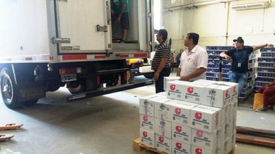 Reciben nueva carga de medicamentos producidos con plasma sanguíneo