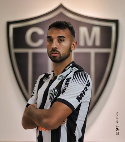 Martínez, presentado en el Mineiro