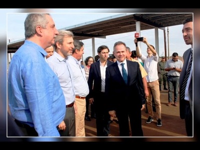 INAUGURAN NUEVO CENTRO DE FRONTERA POSADAS