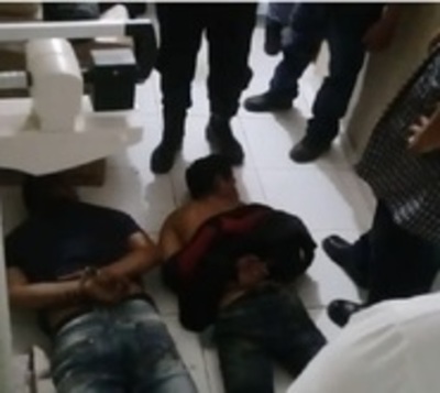 Padre e hijo fallecen tras violento asalto en Puerto Casado